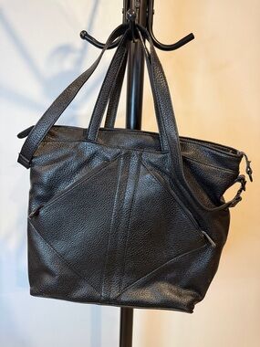 Colab Tote Black Leather Tote Bag
